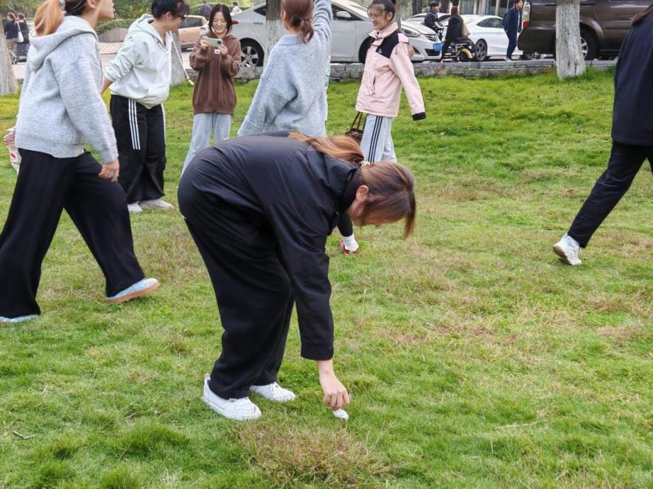 2dd82a78a40140ea8ace1398dc32c856.png 2dd82a78a40140ea8ace1398dc32c856.png